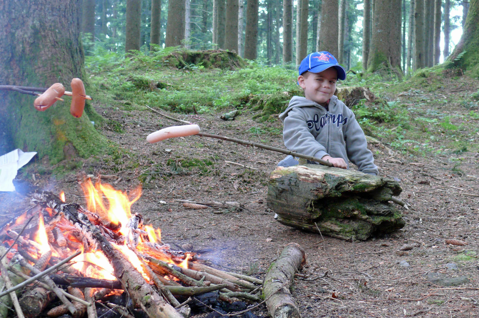 Würste_grillen.jpg