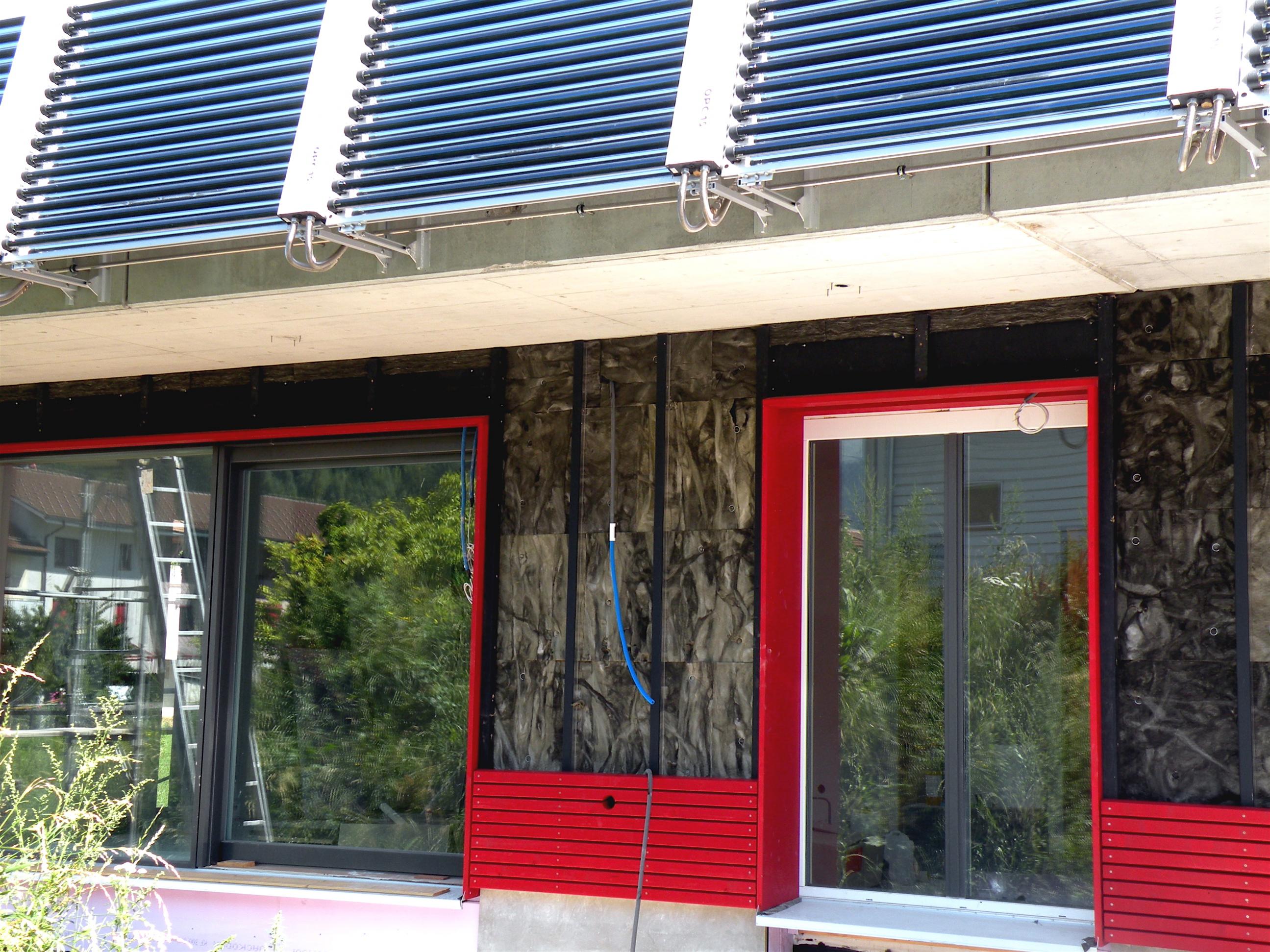 Südfassade in Rot.jpg