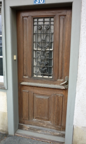 Haustür 36 von aussen - small.jpg