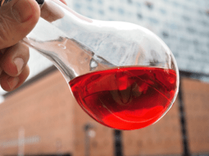 Heizungsblut_Reagenzglas-300x224.png