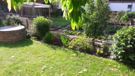 Staudembeet-Links.jpg.8a4e14ab57603cfa0ddd4a87fec79704.jpg