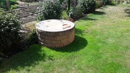 Brunnen.jpg.5b91768e7ad12af969c3cc78a939d8ef.jpg