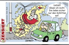 Weihnachtsmann mit E-Schlitten.jpg