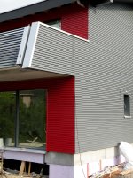 Süd:Ost-Fassade m.Terrasse.jpg