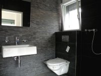 Bad im Studio-Gästezimmer.jpg